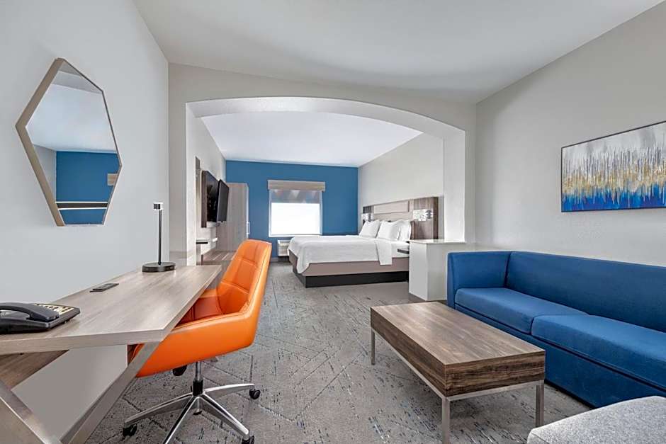 Holiday Inn Express Hotel & Suites Dallas West By IHG