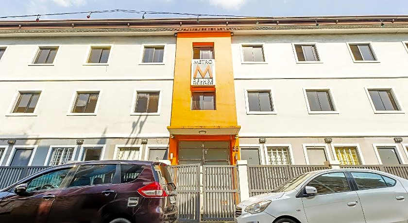 Metro Deluxe Residences near OWWA Pasay