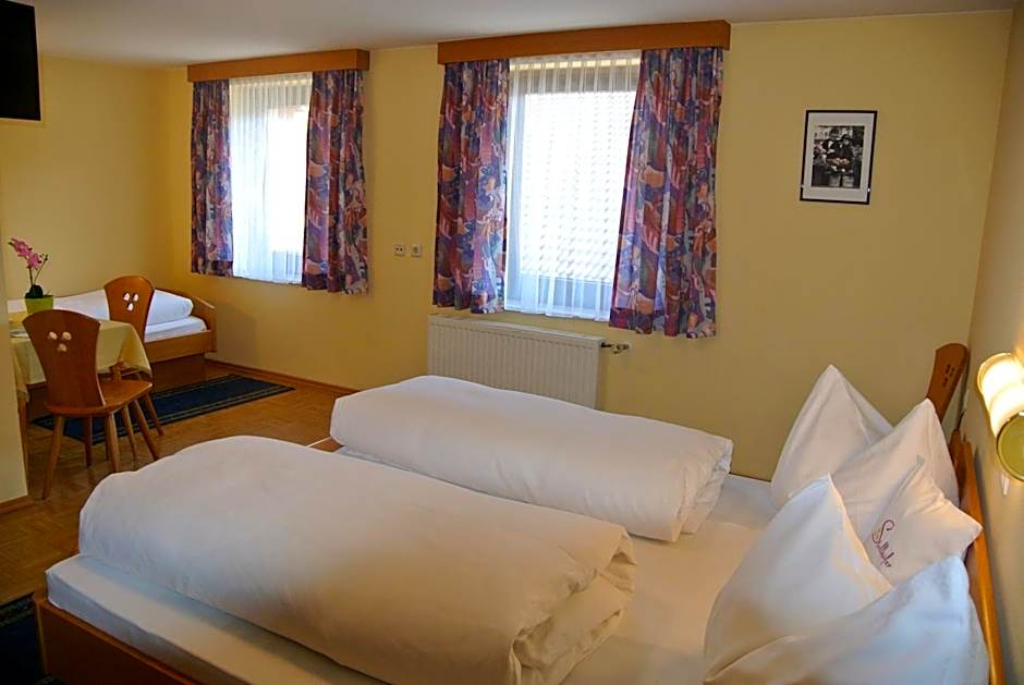 Gasthof Zum Stollhofer