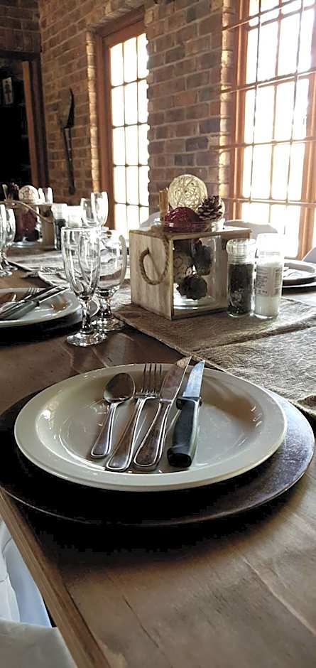 Barons Galley & Lodge