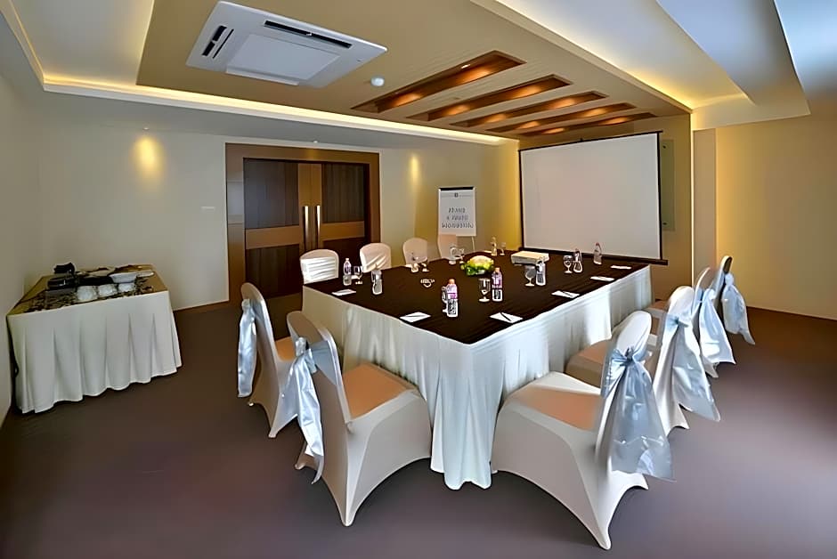 Grand Tjokro Yogyakarta Hotel