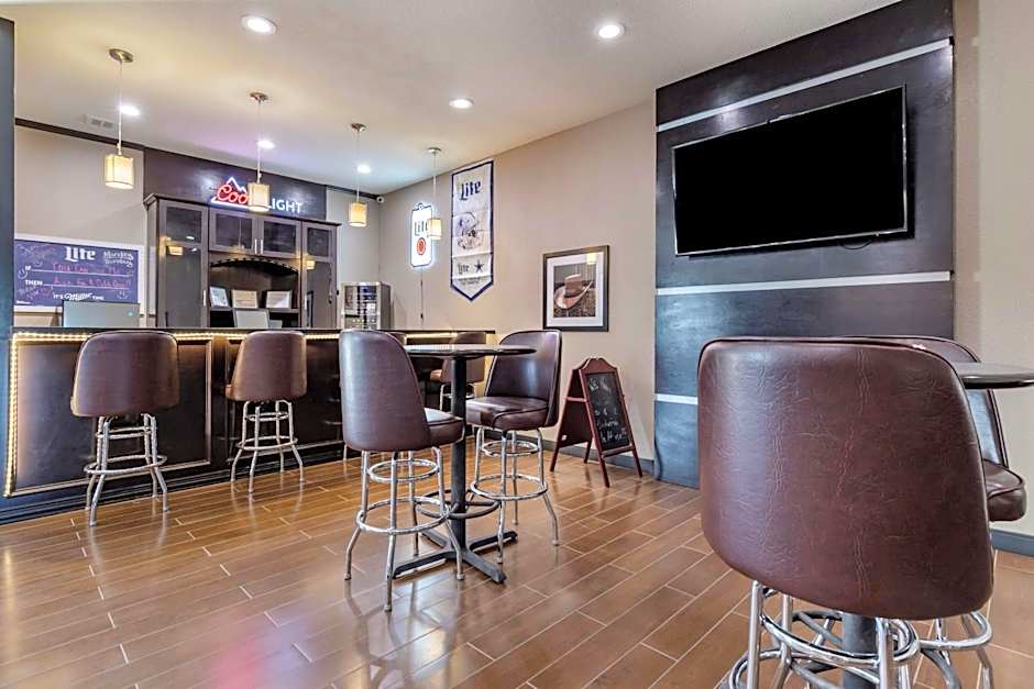 Best Western Plus Big Lake Inn