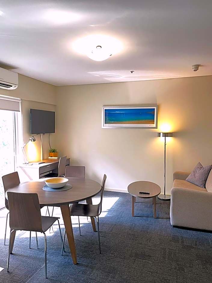 Hume Serviced Apartments