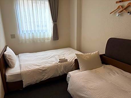 Double Room with Small Double Bed and Extra Bed - Smoking
