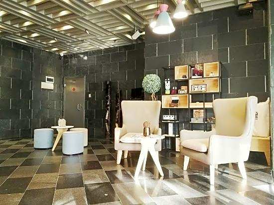 Home Inn (Guangzhou Huangsha Avenue)