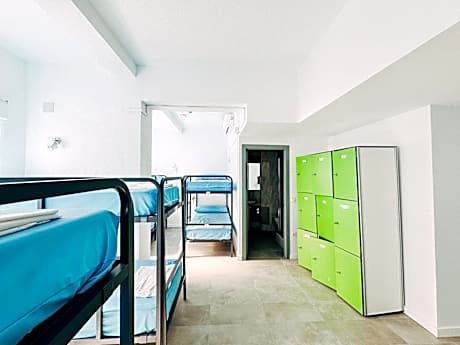 8-Bed Mixed Dormitory Room