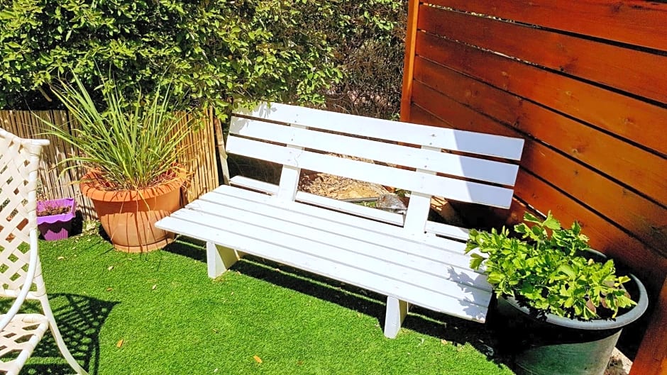 Zimmer Belev HaKikar- Dead sea