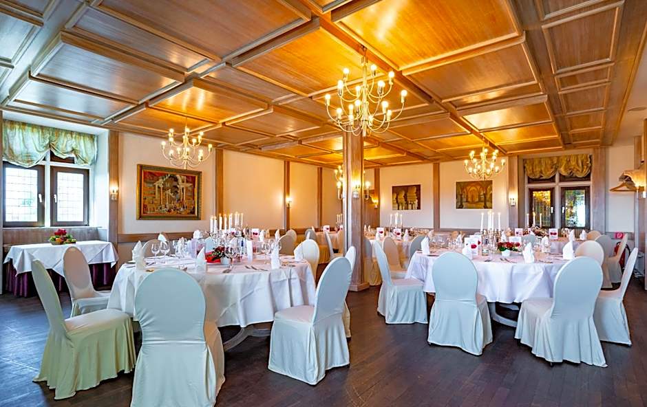 Burghotel Staufenberg