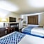 Econo Lodge Inn & Suites Auburn