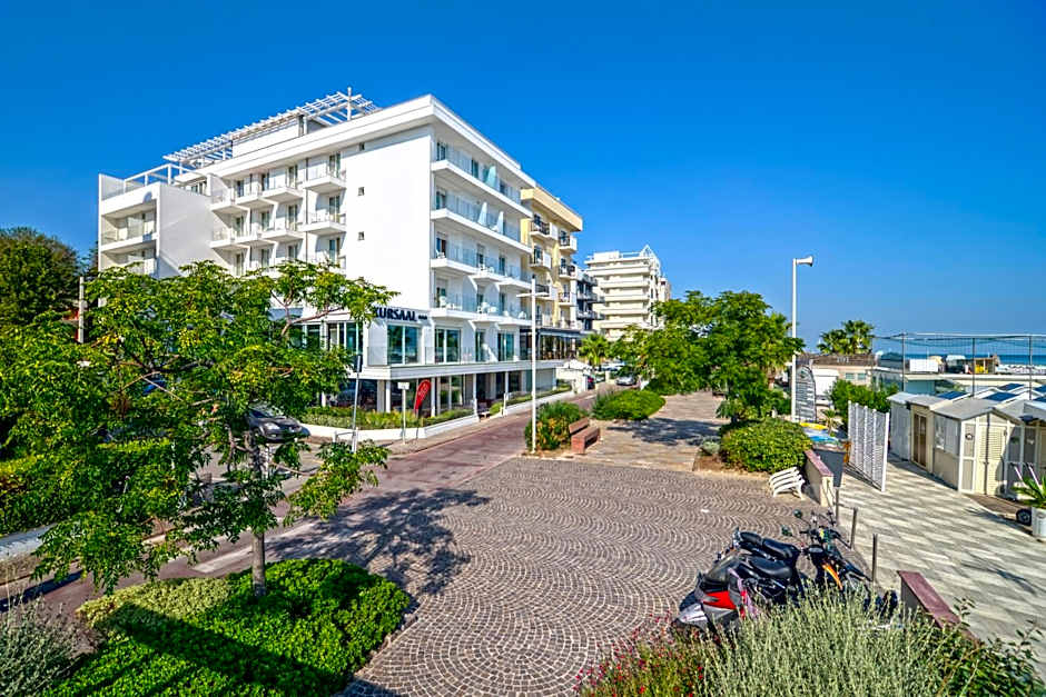 Hotel Kursaal - FRONTE MARE CON PISCINA