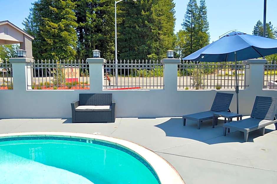 Fairview Inn & Suites