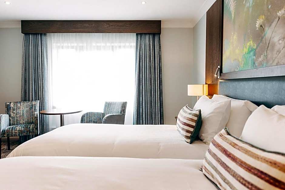 The Lodge Hotel