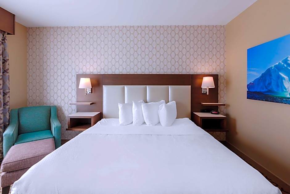 BW Plus St. John's Airport Hotel and Suites