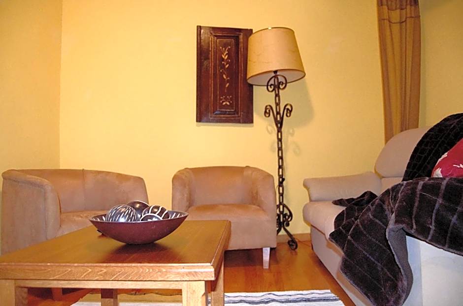 Photo 1 of 11 of Double Room