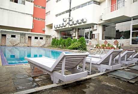 Hotel Samana
