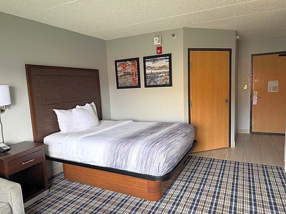 AmericInn by Wyndham Kearney