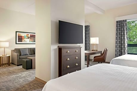 Deluxe Queen Studio with Two Queen Beds - Hearing Accessible/Non-Smoking