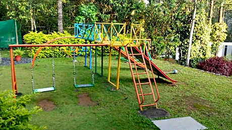 SJK Green Berry Resort