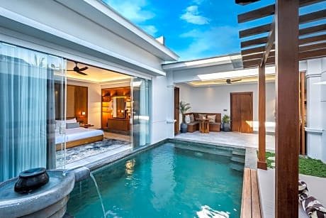 Grand One-Bedroom Pool Villa