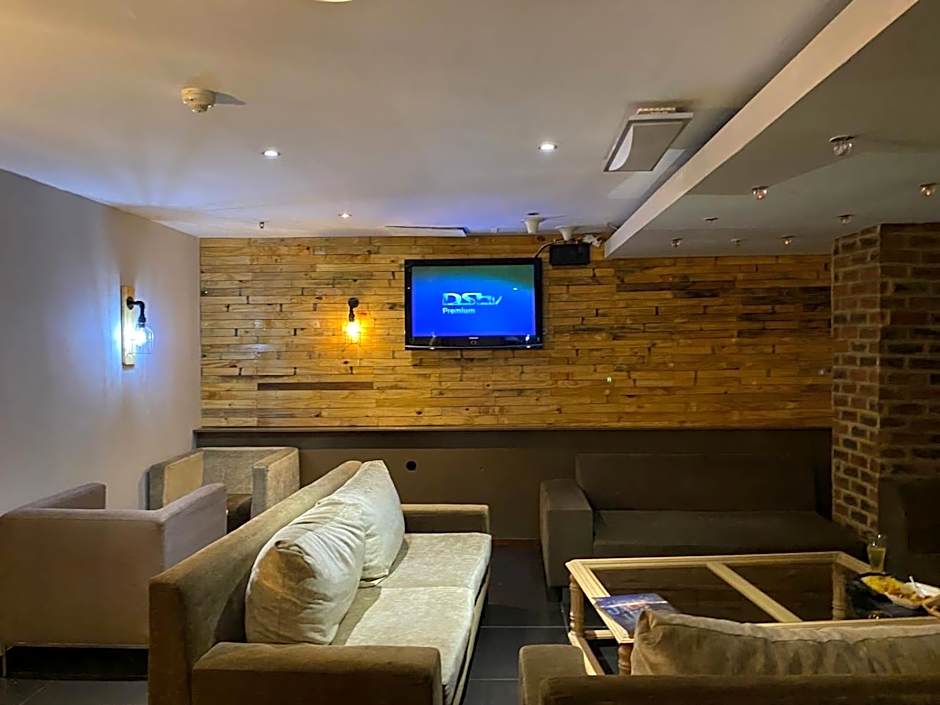 Mapungubwe Hotel Apartments Marshalltown