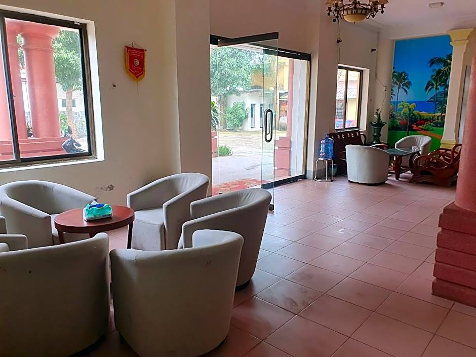 Khách sạn Viễn Đông