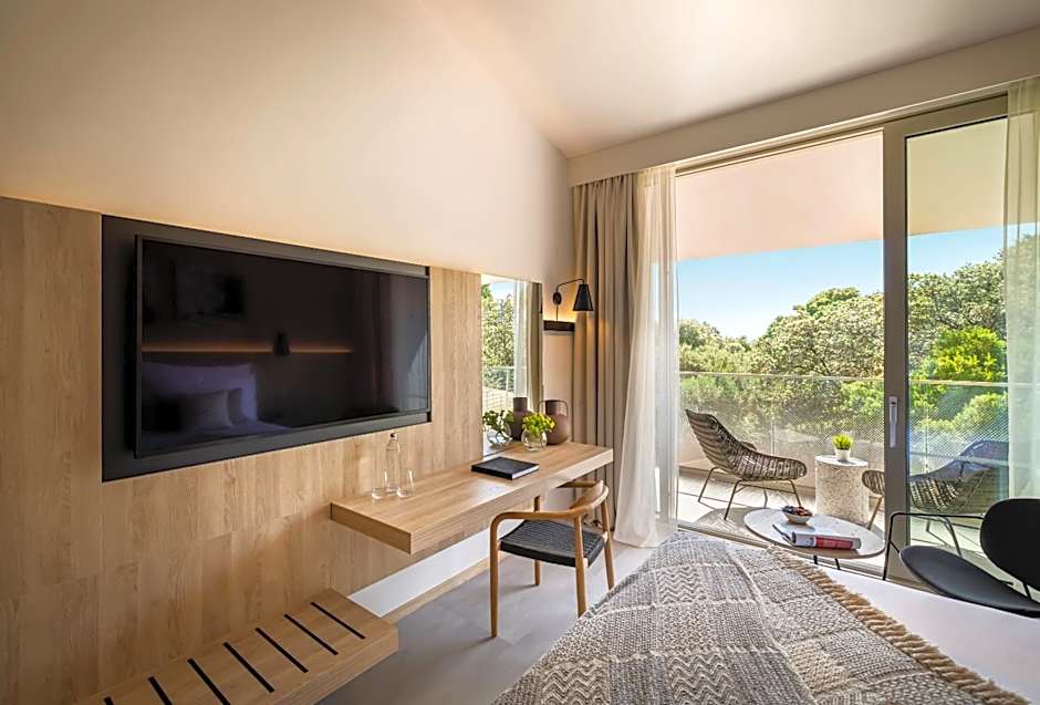 Valamar Tirena Hotel