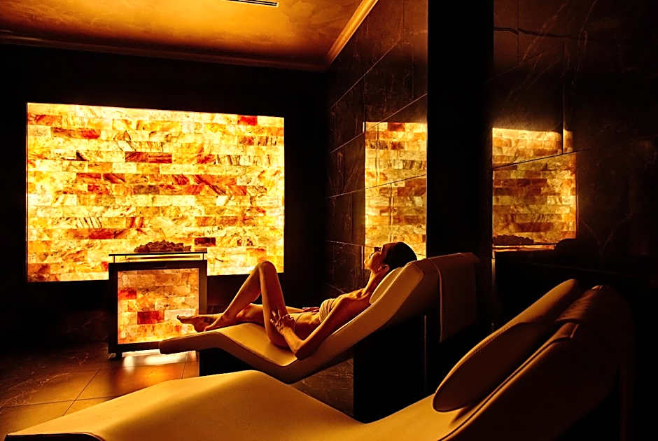 Hotel Riviera & Maximilian's