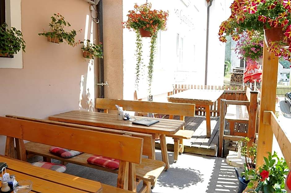 Gasthaus Felsenwastl
