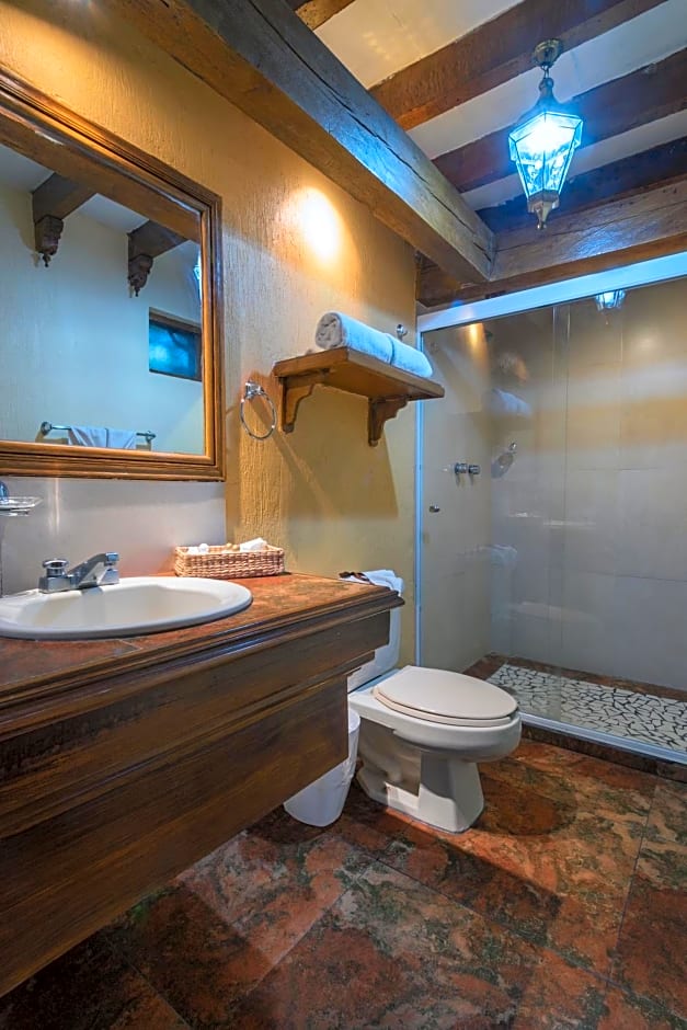 Villa San Jose Hotel & Suites