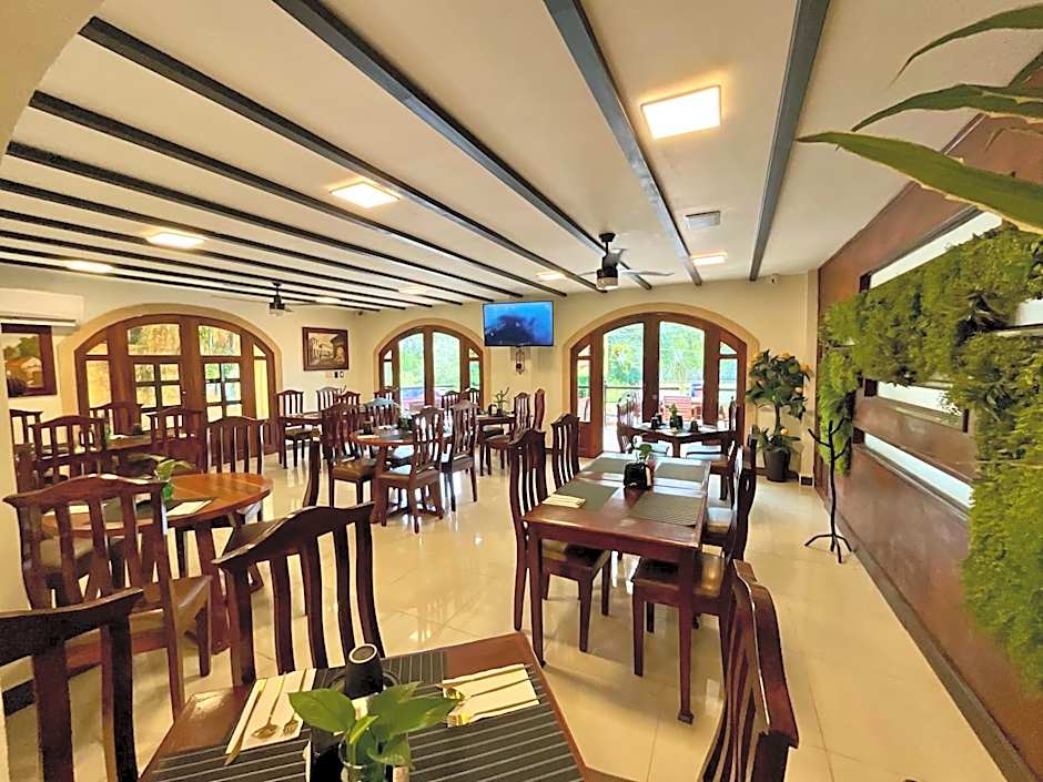 El Zaguán Colonial by GuruHotel