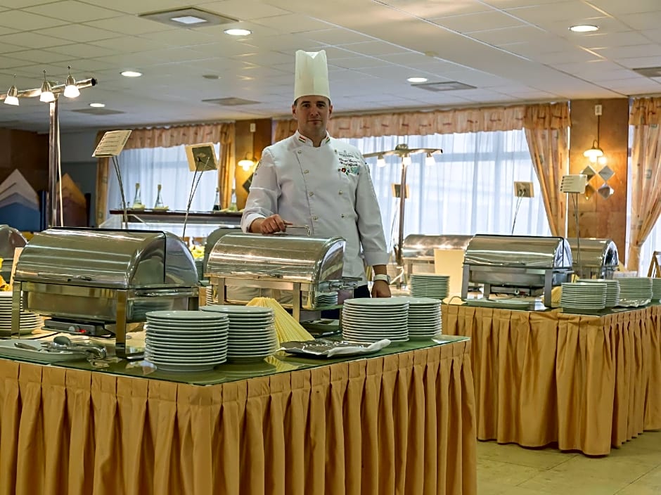 Hunguest Hotel Panorama