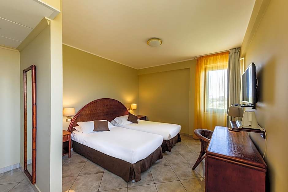 Hotel Ara Solis