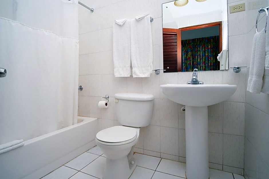 Hibiscus Lodge Hotel