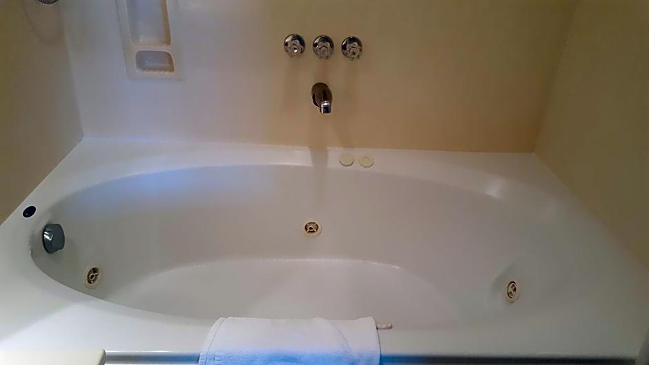 Edgewater Inn - Biloxi Beach