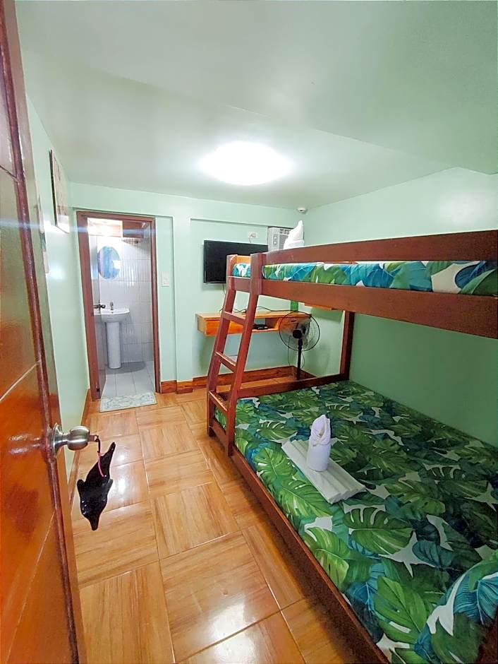 Blue Lagoon Inn and Restaurant, Pagudpud