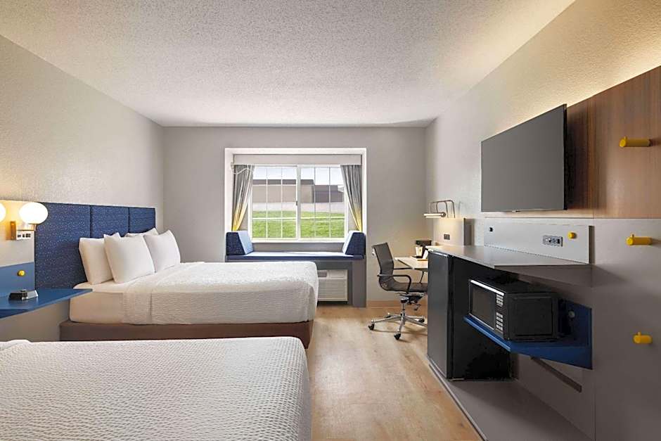 Microtel Inn & Suites By Wyndham New Ulm