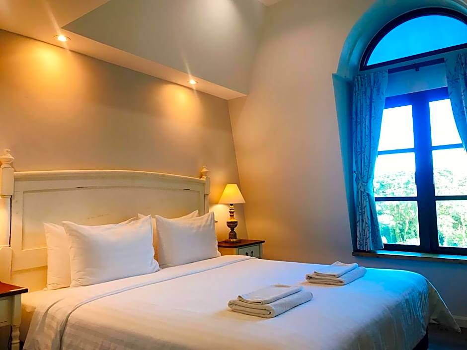 Marquise Boutique Hotel