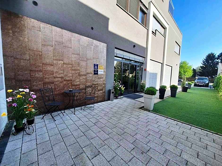 Arcobaleno Apartments & Rooms