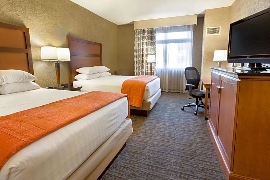Drury Inn & Suites Flagstaff