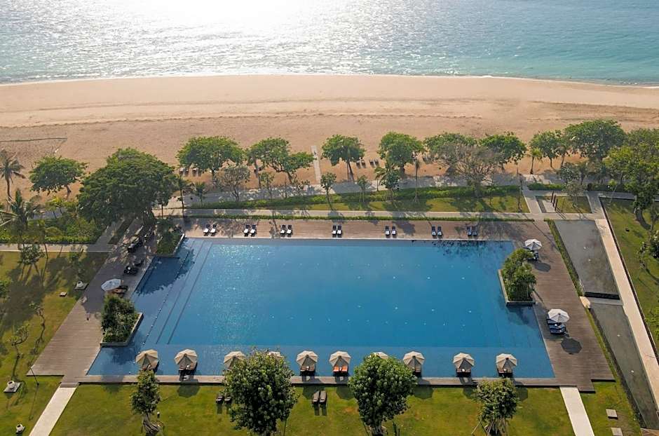 Bali Beach Hotel