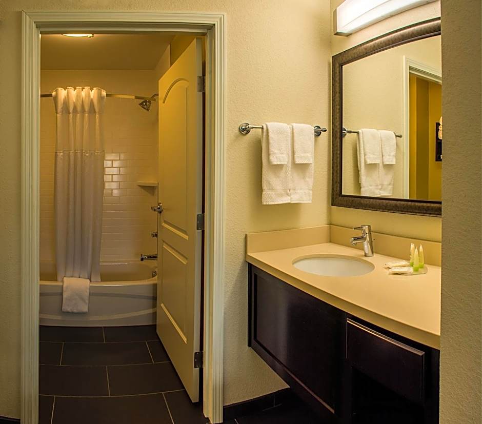Staybridge Suites Schererville By IHG