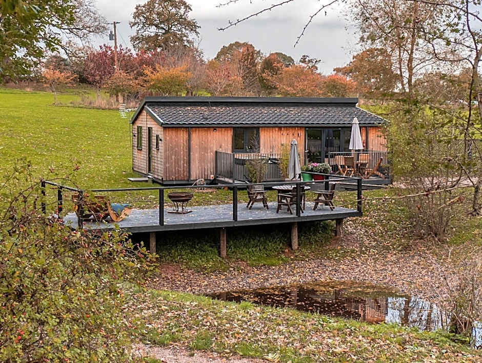 Riverside Cabins