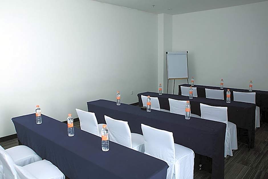 Holiday Inn Express & Suites Puebla Angelopolis By IHG