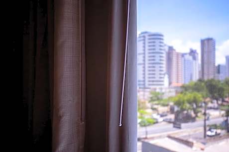 Queen Room - Disability Access