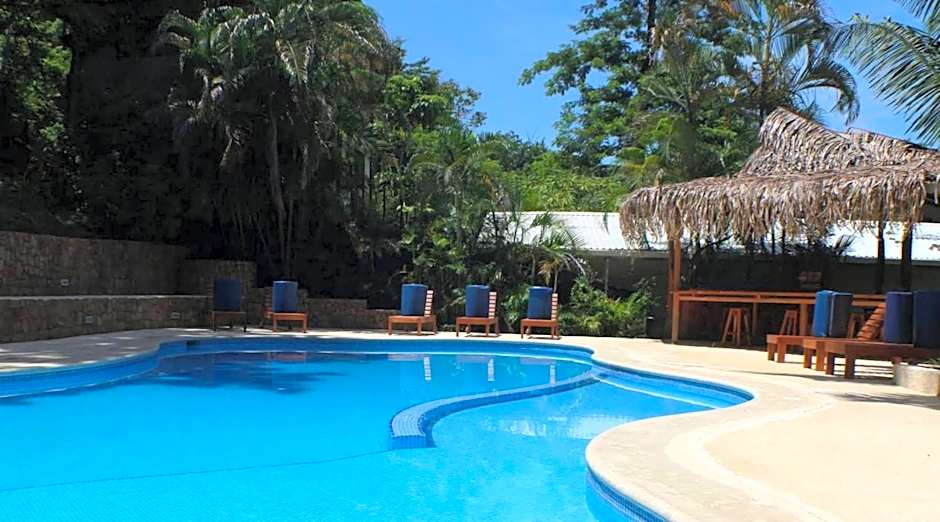 Esencia Hotel and Villas