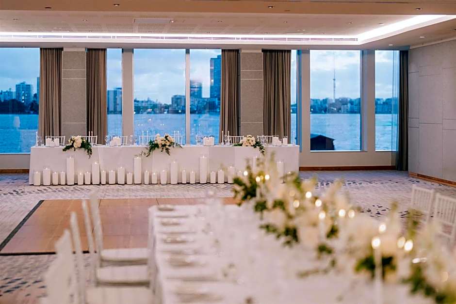 DoubleTree By Hilton Perth Waterfront