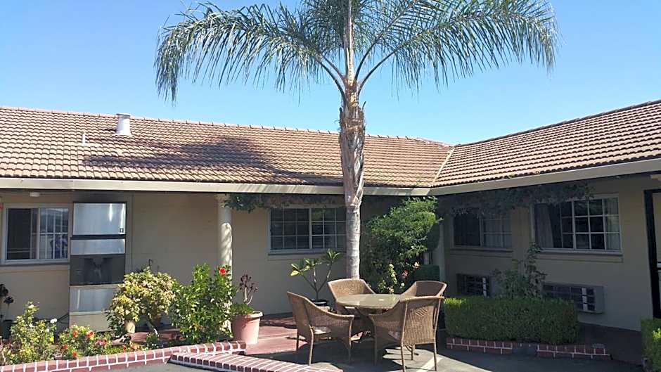 San Joaquin Motel