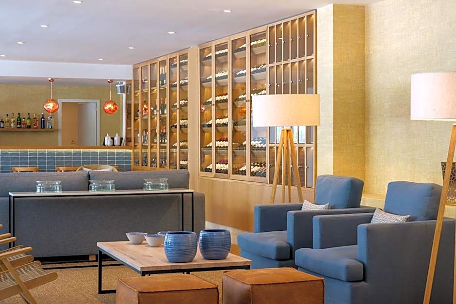 Malibu Foz Hotel - La Maison Younan