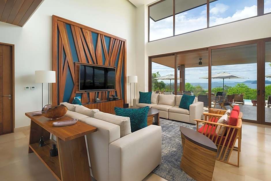 W Costa Rica - Reserva Conchal