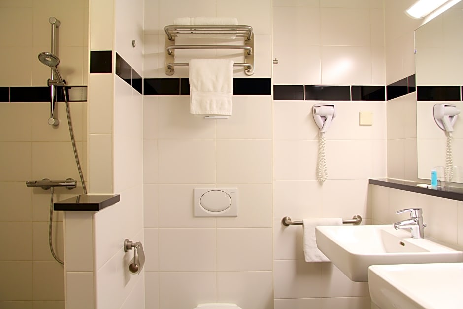 Best Western Plus Amsterdam Airport Hotel